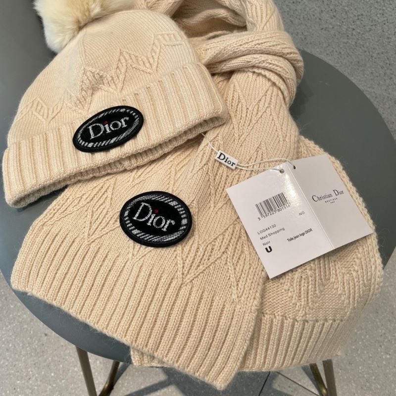 Christian Dior Caps Scarfs